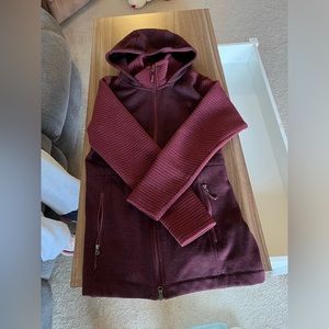 Large Maroon North Face light jacket